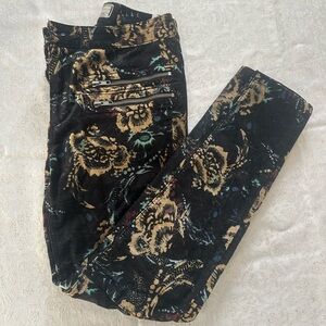 FREE PEOPLE | Floral Printed Velvet Pants